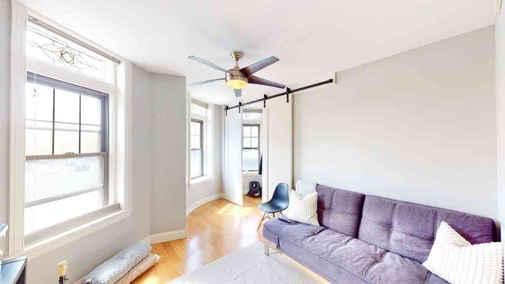 Condo For Rent - 394 Riverway #1<br/> Boston, MA 02115