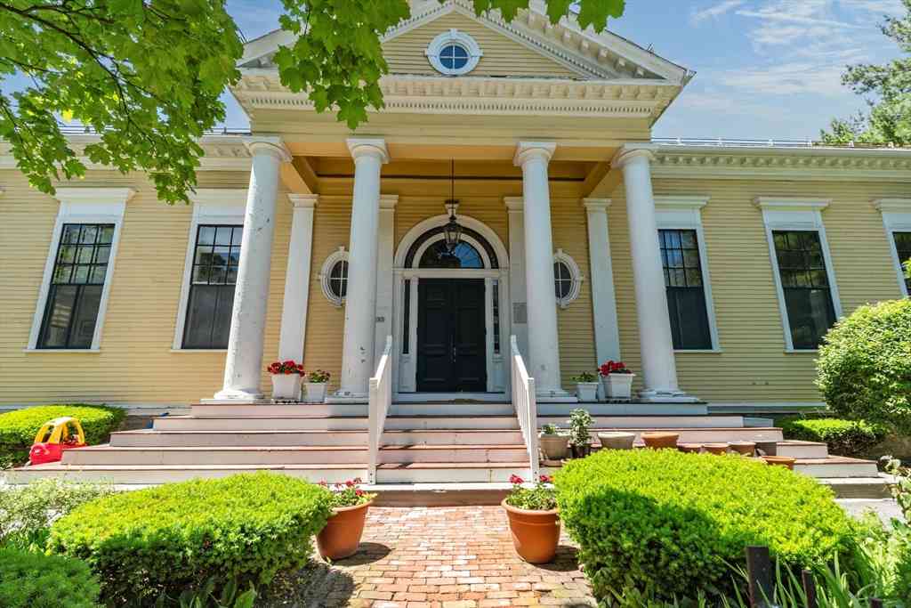Condo For Sale - 35 Nonantum St #C<br/> Boston, MA 02135