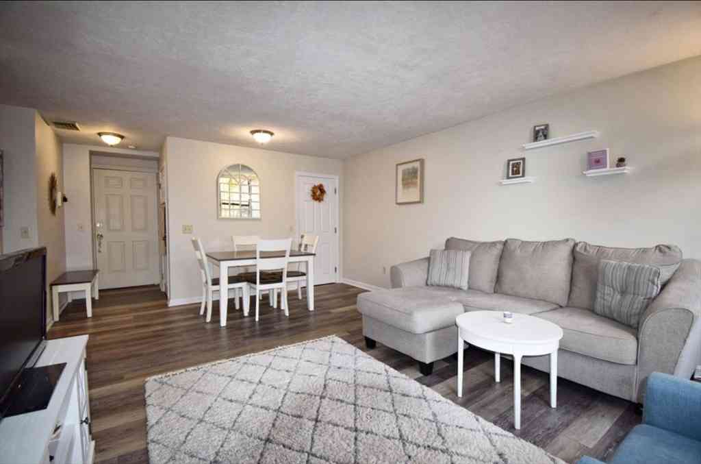Condo For Sale - 325 Plantation St #213<br/> Worcester, MA 01604