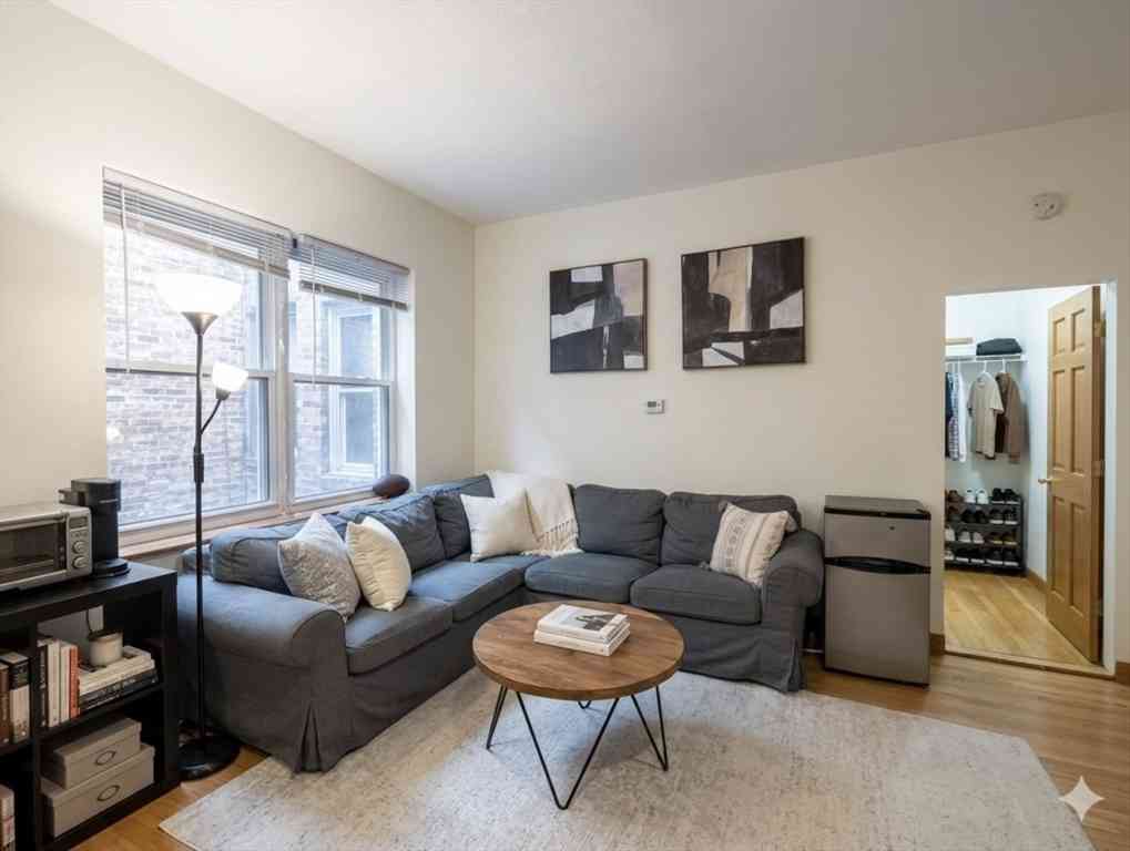 Apartment For Rent - 22 Battery Street #1R<br/> Boston, MA 02109