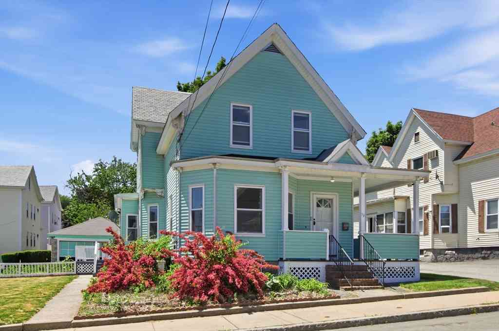 Homes For Sale - 79 Warwick St<br/> Lowell, MA 01851