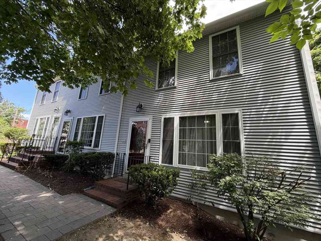Condo For Sale - 16 Parker St #16<br/> Quincy, MA 02169