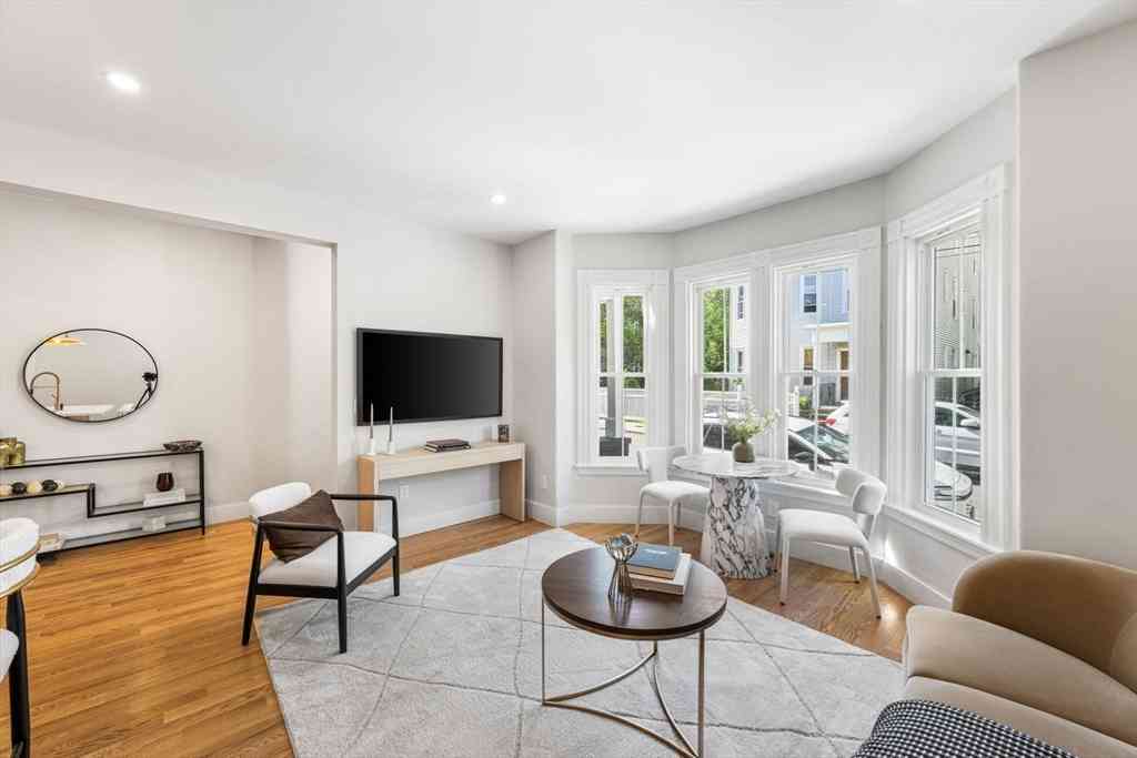 Condo For Sale - 14 Harbor View Street #1<br/> Boston, MA 02125