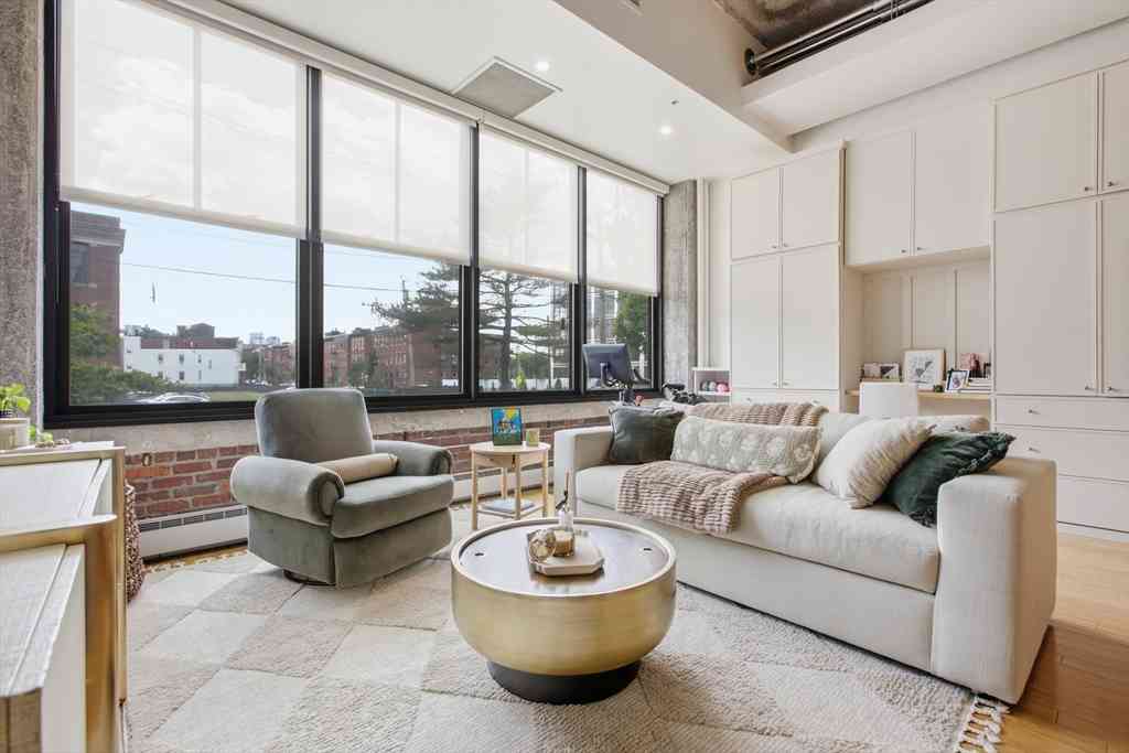 Condo For Rent - 156 Porter St #120<br/> Boston, MA 02128