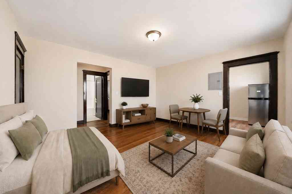 Apartment For Rent - 41 Richardson Ave #3<br/> Middlesex County, Wakefield, MA 01880
