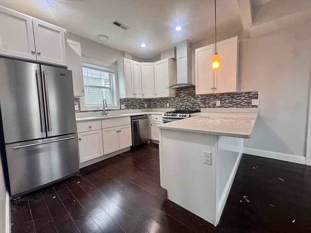 Apartment For Rent - 9 Batchelder St #2<br/> Boston, MA 02125