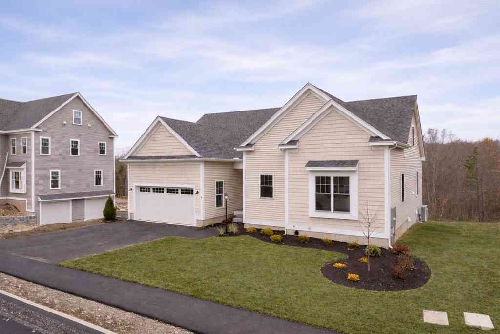 Homes For Sale - 31 Strongwater Drive<br/> Essex County, Salem, MA 01970