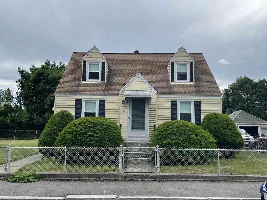 Homes For Rent - 19 Atlanta #1<br/> Worcester, MA 01604
