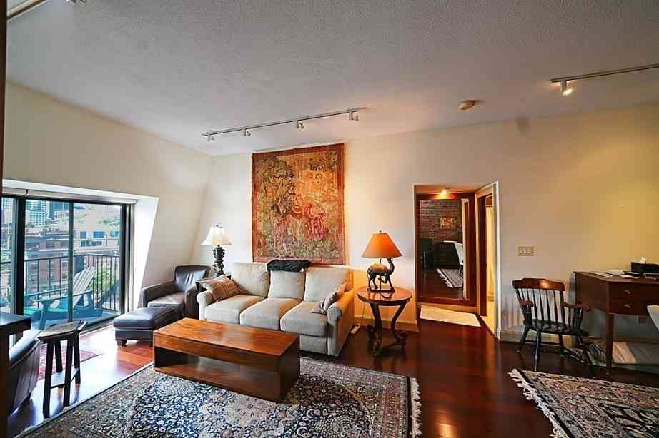Condo For Rent - 28-32 Atlantic #620<br/> Boston, MA 02110