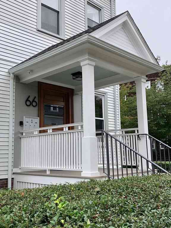 Apartment For Rent - 66 Walnut St #1<br/> Somerville, MA 02143