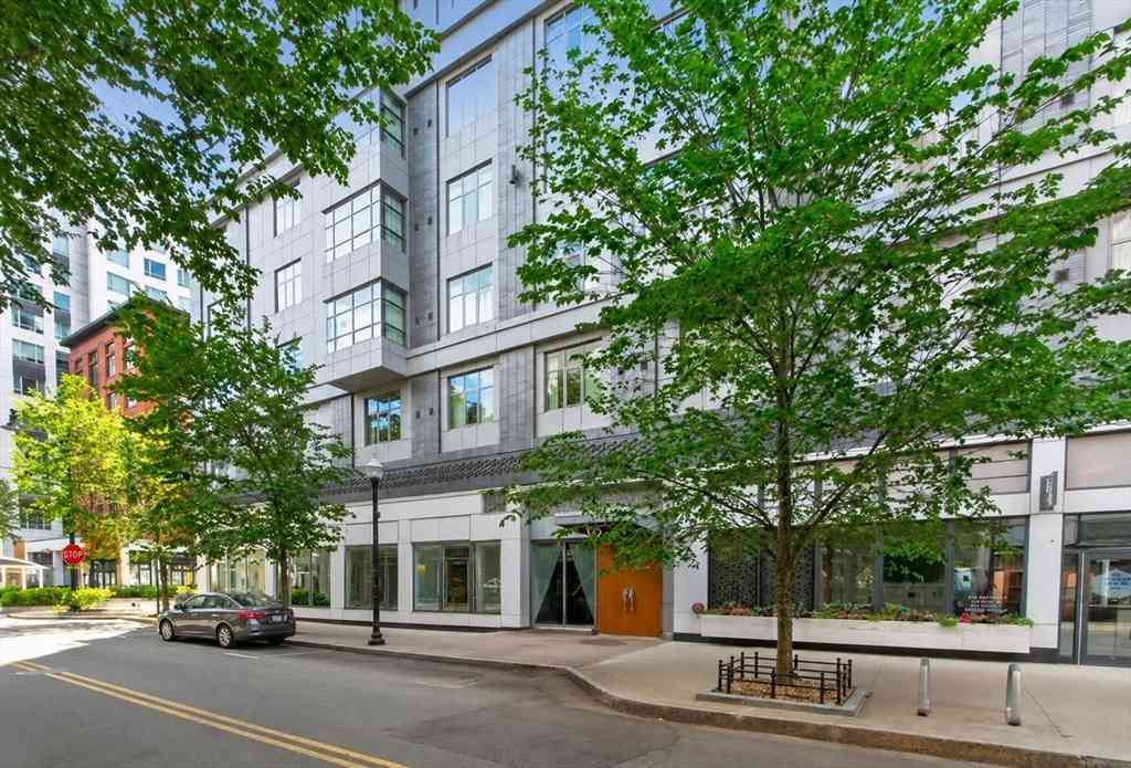Condo For Sale - 375 Canal St #801<br/> Somerville, MA 02145
