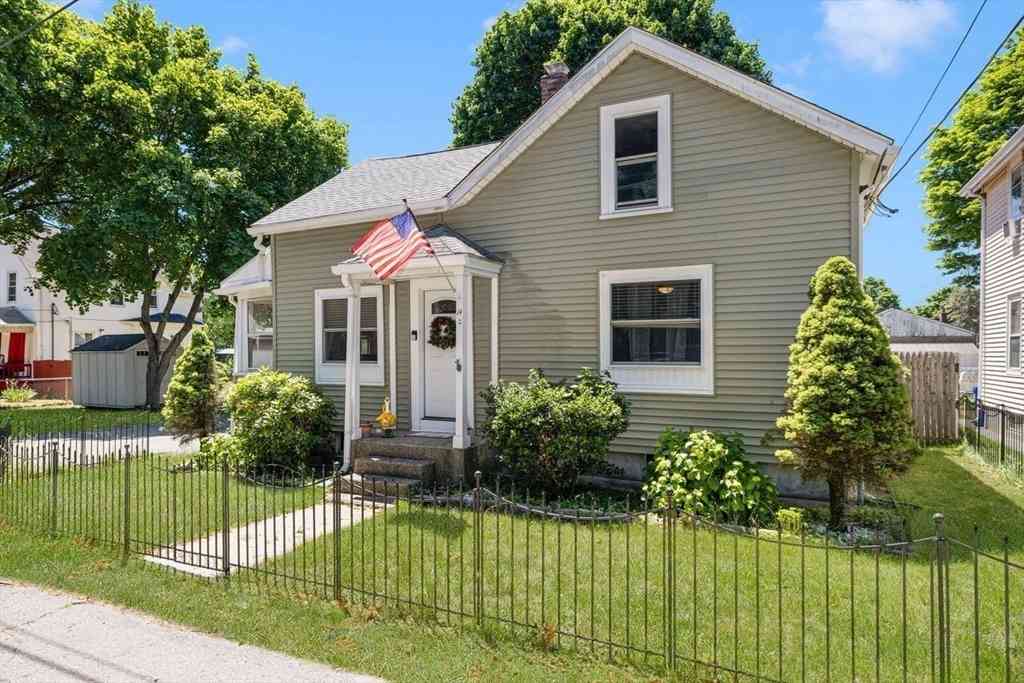 Homes For Sale - 14 Sibley<br/> Attleboro, MA 02703