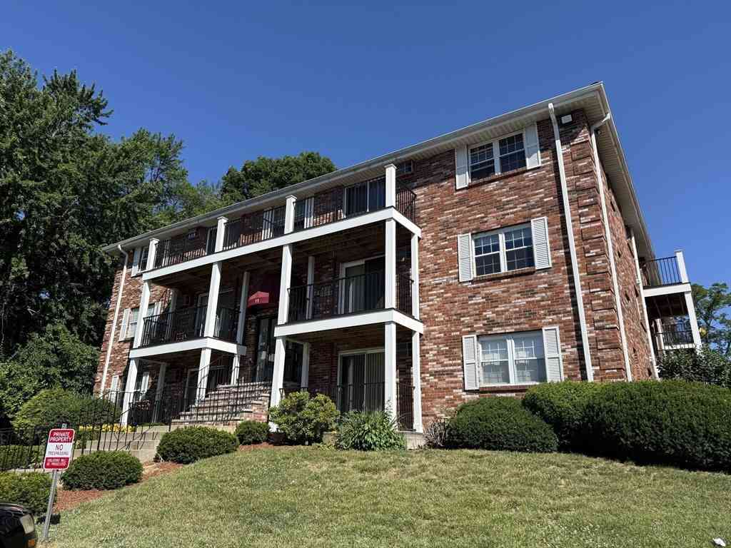 Condo For Sale - 11 Kenmar Drive #10<br/> Billerica, MA 01821