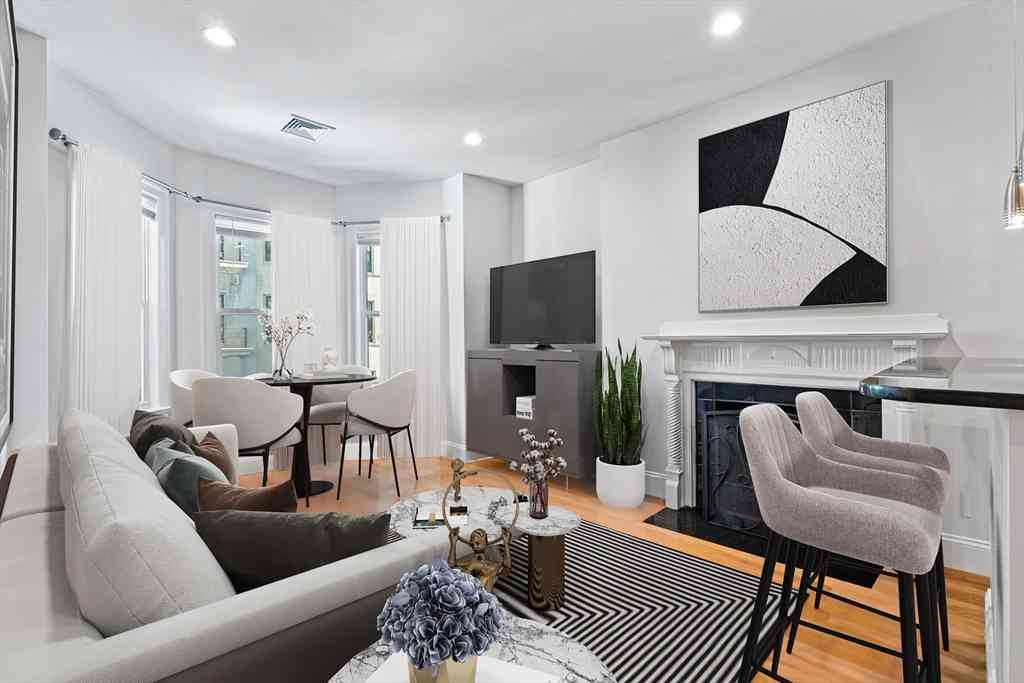 Condo For Rent - 15 Garrison St #8<br/> Boston, MA 02116
