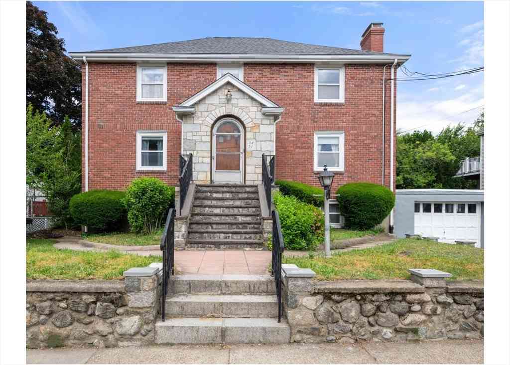 Multifamily For Rent - 52-54 Loomis Ave<br/> Watertown, MA 02472