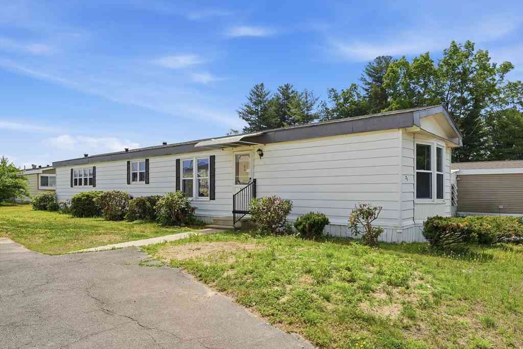Mobile Home For Sale - 21 Fourth Ave<br/> Westfield, MA 01085