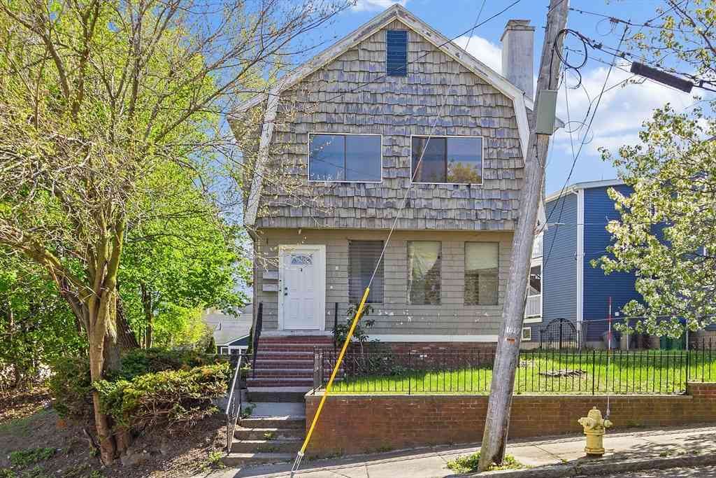 Multifamily For Rent - 4 Fifth<br/> Medford, MA 02155