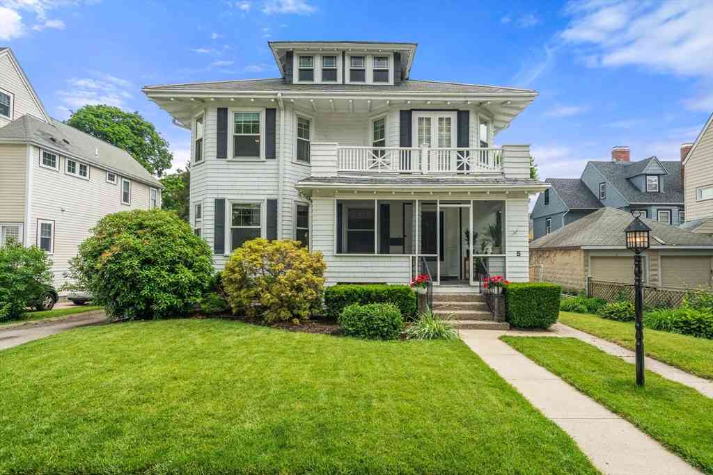 Homes For Sale - 5 Houston Street<br/> Boston, MA 02132