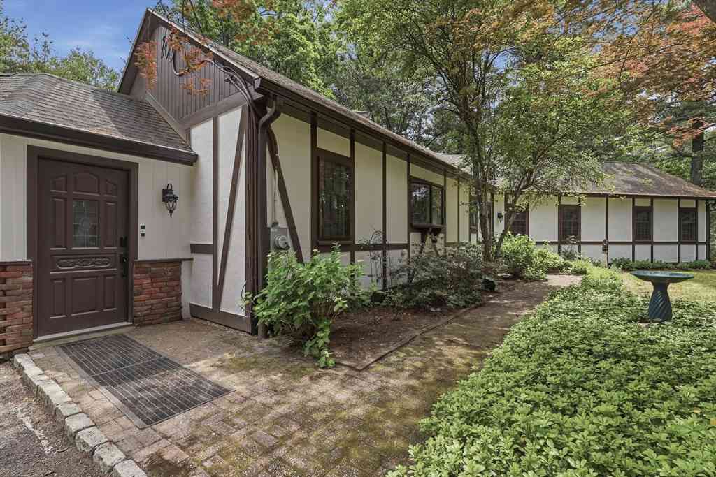 Homes For Sale - 321 Sudbury Street<br/> Marlborough, MA 01752