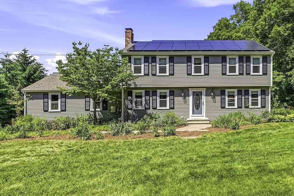 Homes For Sale - 35 Chestnut St<br/> Bellingham, MA 02019