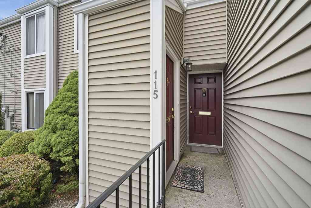 Condo For Sale - 113 Nassau Dr #113<br/> Springfield, MA 01129