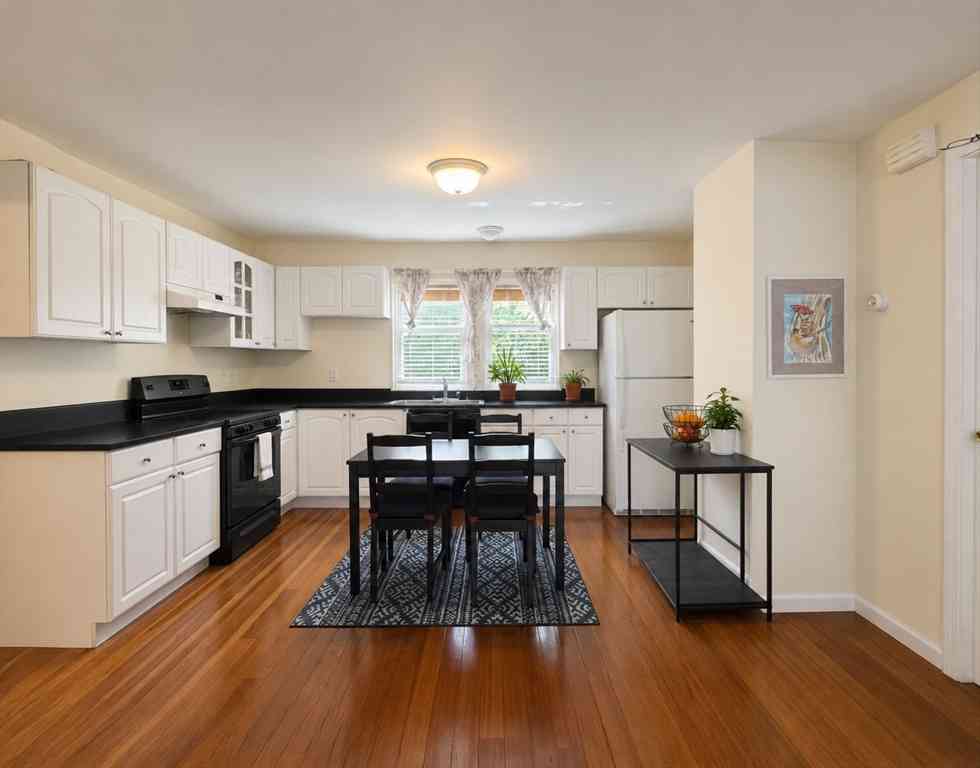 Condo For Sale - 43 Market St #B<br/> Cambridge, MA 01239