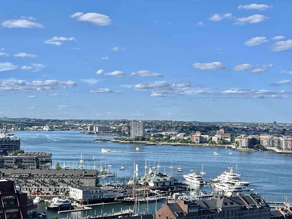 Condo For Sale - 65 E India Row #23B<br/> Boston, MA 02110
