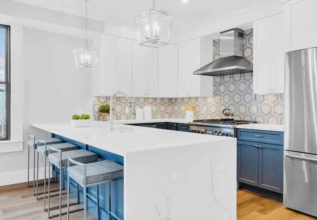 Condo For Rent - 9 Glover Ct #2<br/> Boston, MA 02127