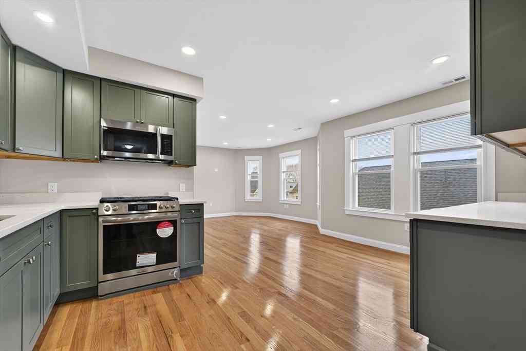Condo For Rent - 42 Almont St #1L<br/> Medford, MA 02155