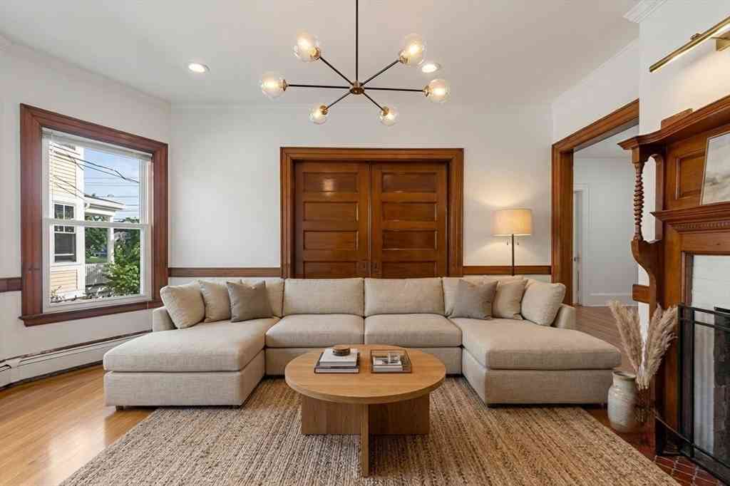 Homes For Rent - 191 Davis Ave<br/> Brookline, MA 02445