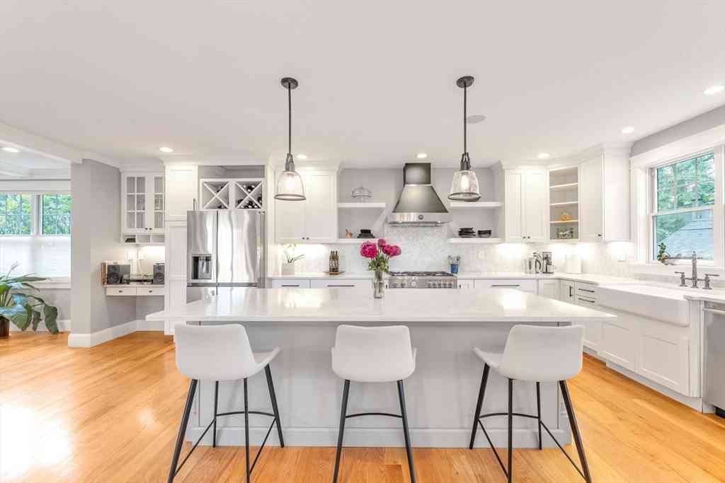 Homes For Rent - 11 Chase Ave #1<br/> Lexington, MA 02421