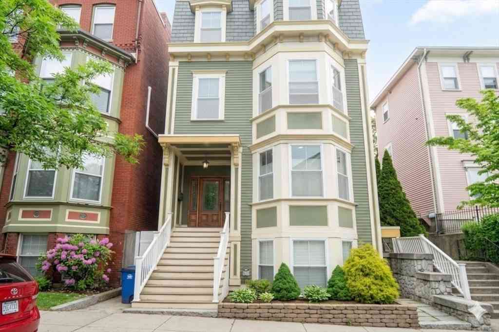 Condo For Rent - 59 Putnam St #1<br/> Boston, MA 02128