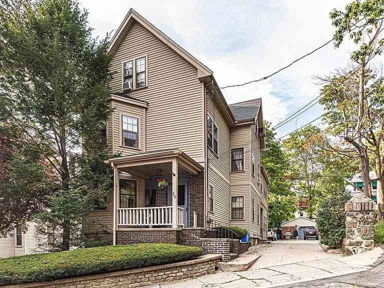 Apartment For Rent - 32 Park Ave #UNIT 2<br/> Malden, MA 02148