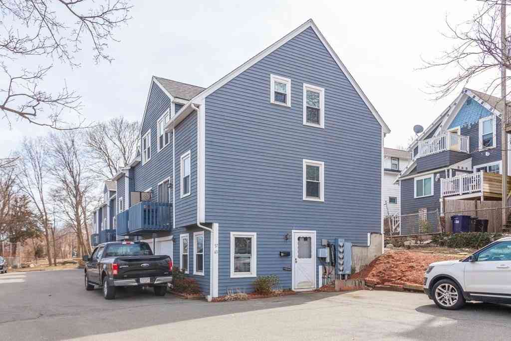 Condo For Rent - 57 Victory Road #1<br/> Boston, MA 02122