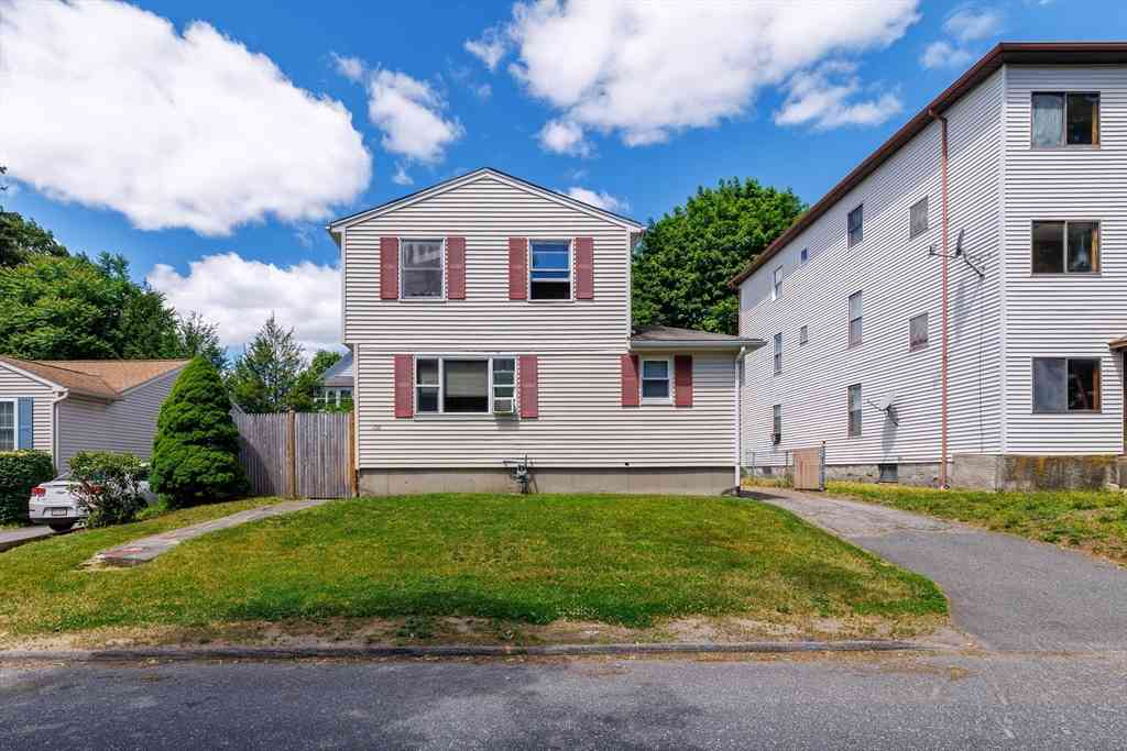 Multifamily For Rent - 156 Pilgrim Ave<br/> Worcester, MA 01604