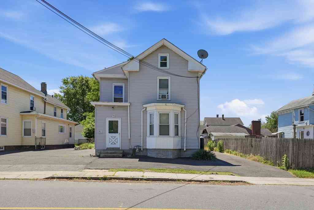 Homes For Rent - 90 Walnut St<br/> Chicopee, MA 01020
