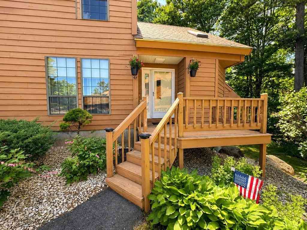 Condo For Sale - 43 W Meadow Rd - Bldg 14 #43<br/> Haverhill, MA 01832