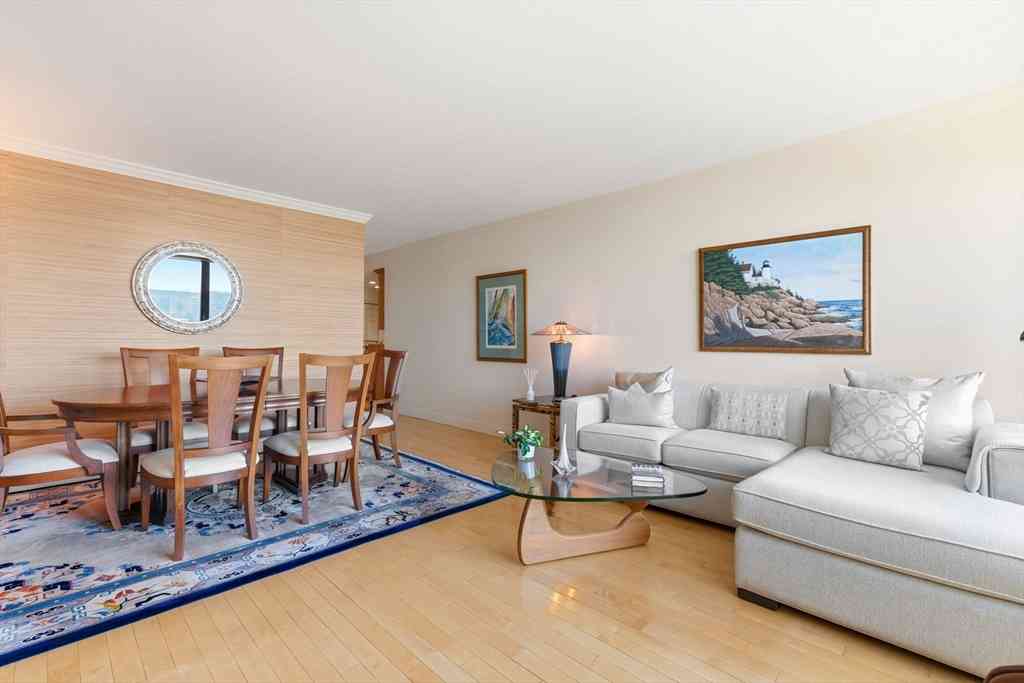 Condo For Sale - 65 E India Row #26G<br/> Boston, MA 02110