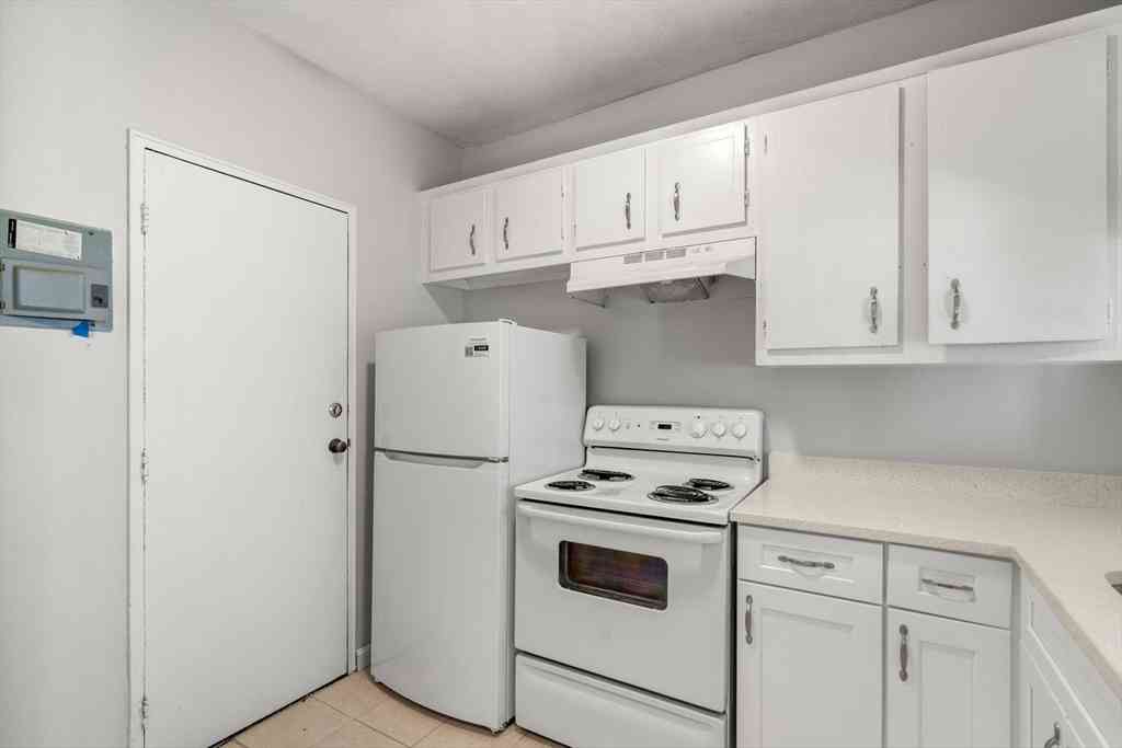 Apartment For Rent - 5 Beaver Park Rd #6<br/> Framingham, MA 01702