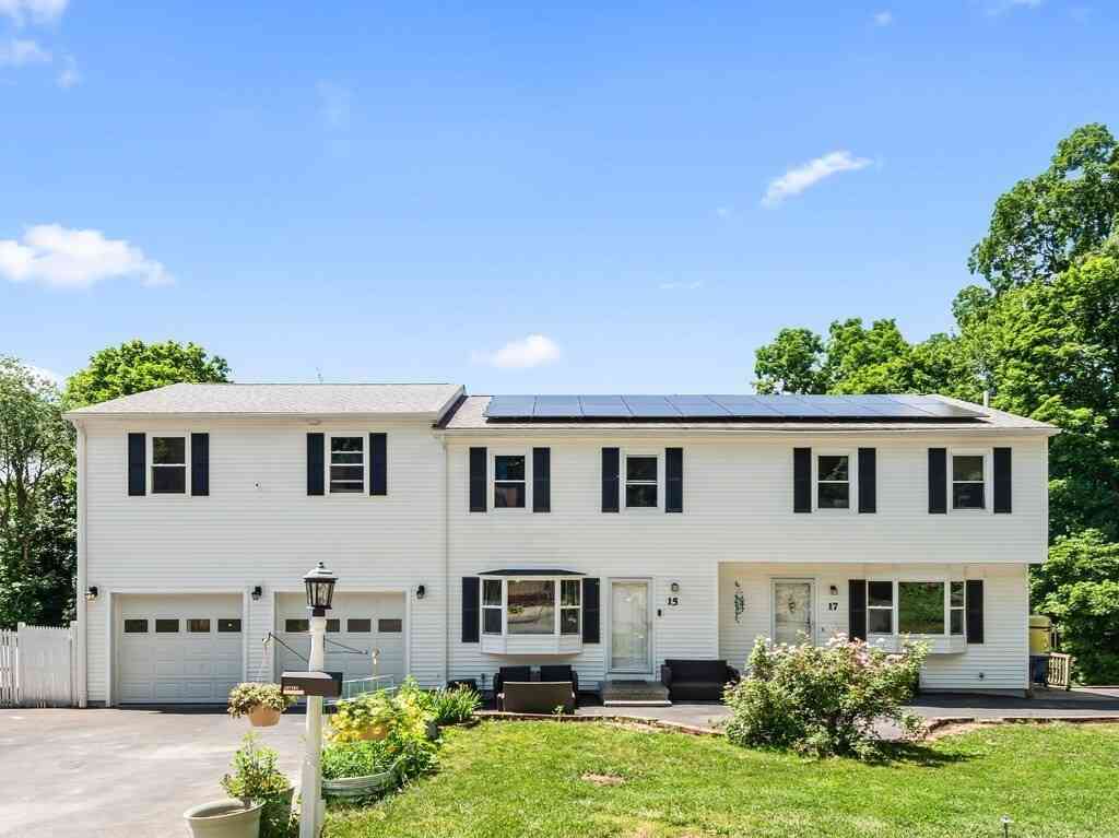 Homes For Rent - 15-17 Willow St<br/> Worcester County, Worcester, MA 01603