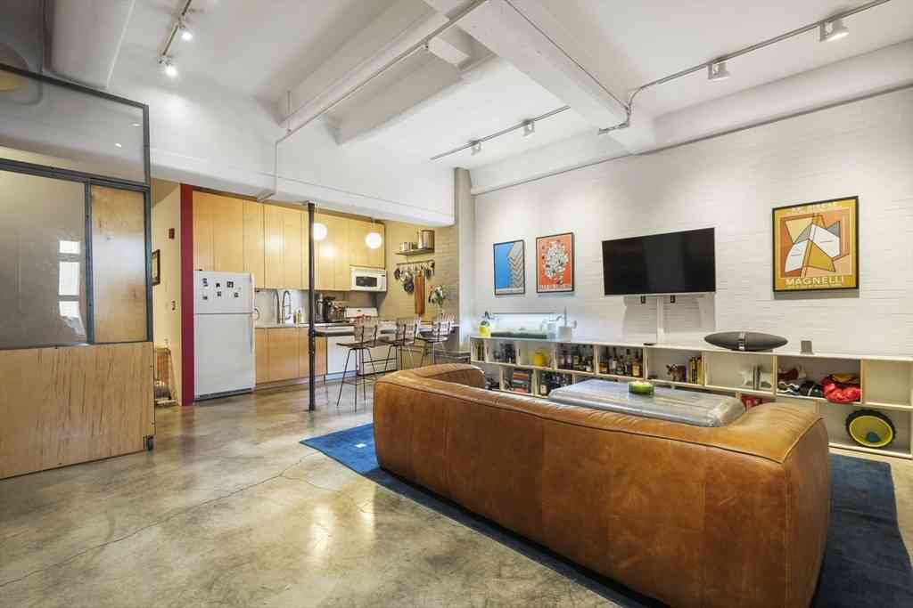 Condo For Rent - 42 Chauncy St #5A<br/> Boston, MA 02111