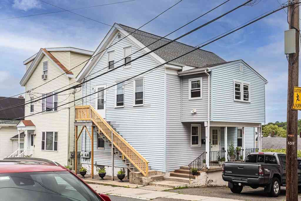 Apartment For Rent - 62 Butler Street #2<br/> Salem, MA 01970