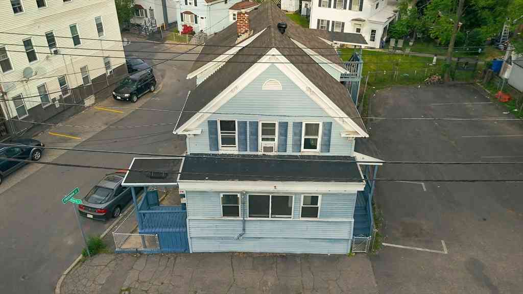 Multifamily For Rent - 18 Hancock St<br/> Lawrence, MA 01841
