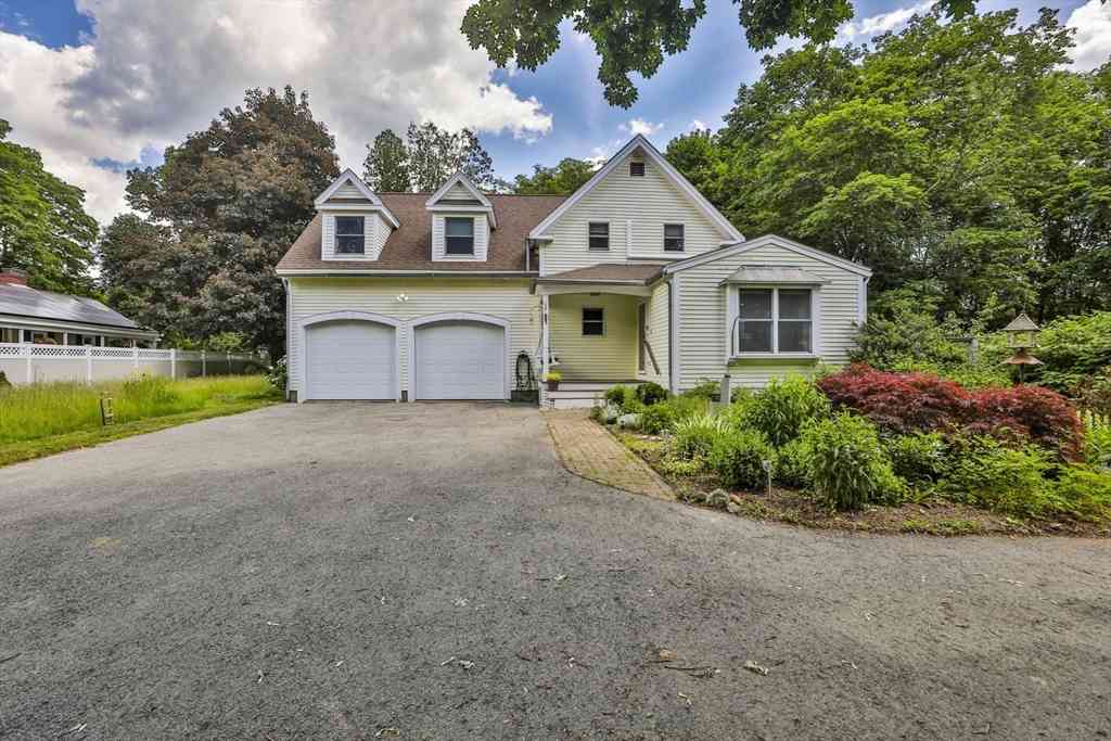 Homes For Sale - 5 Kent Way<br/> Essex County, Newbury, MA 01922