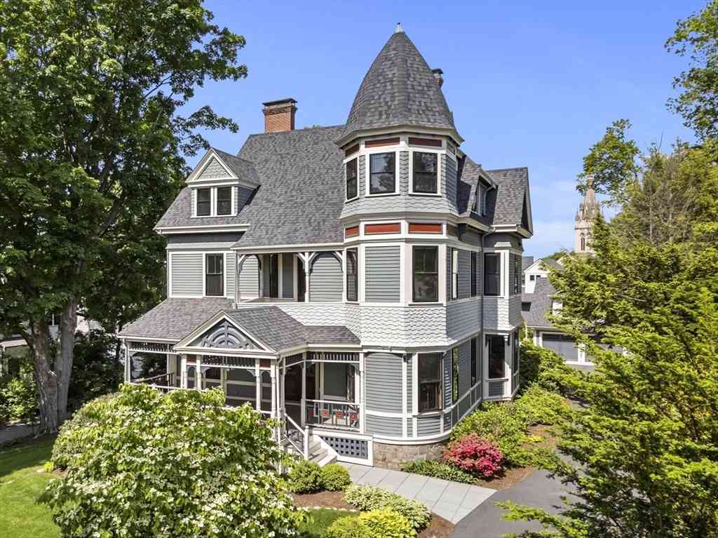 Homes For Sale - 44 Putnam<br/> Newton, MA 02465