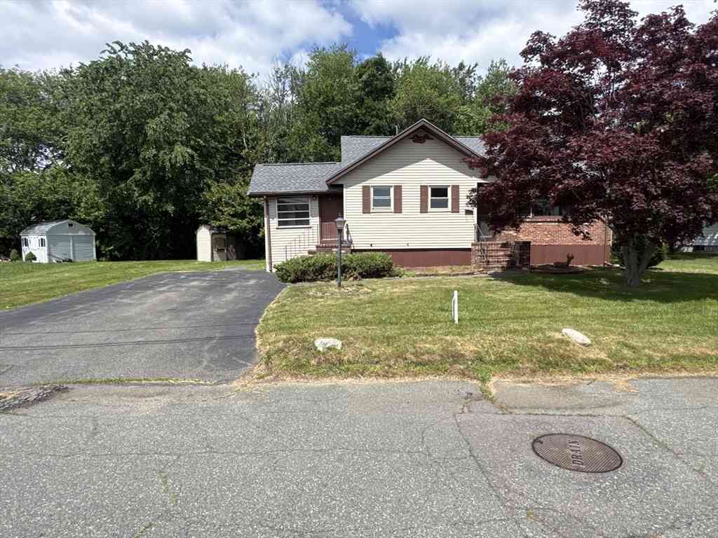 Homes For Sale - 72 Kurland Ave<br/> Brockton, MA 02301
