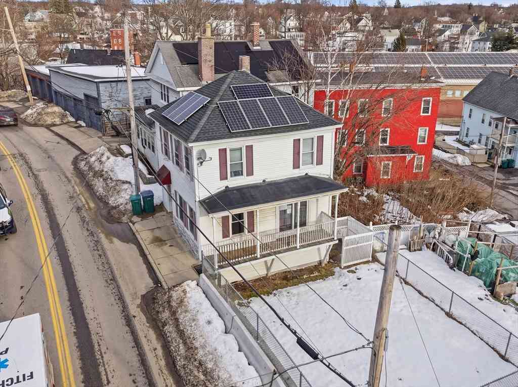 Homes For Sale - 33 Pearl St<br/> Fitchburg, MA 01420