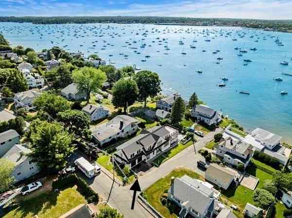 Homes For Sale - 10 Naugus Ave<br/> Essex County, Marblehead, MA 01945