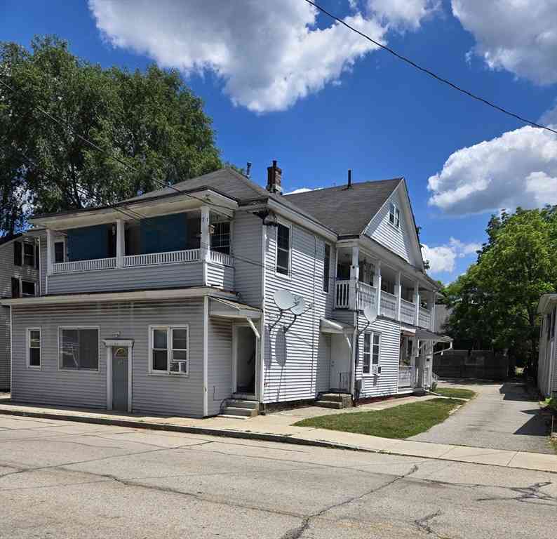 Homes For Rent - 141 Elm Street<br/> Worcester County, Southbridge, MA 01550