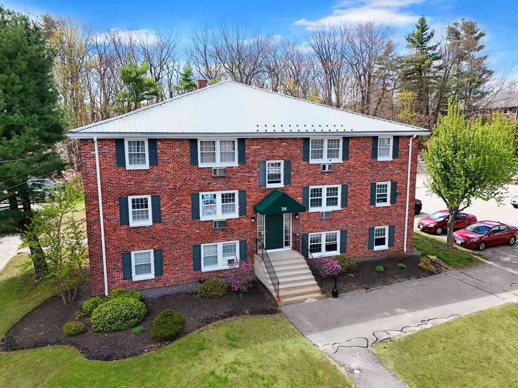 Condo For Sale - 36 Ridgewood Ln #4<br/> Gardner, MA 01440